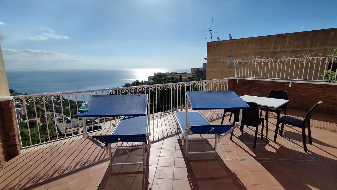 Casa Carmela Panoramic Center Apartment Taormina Kültér fotó